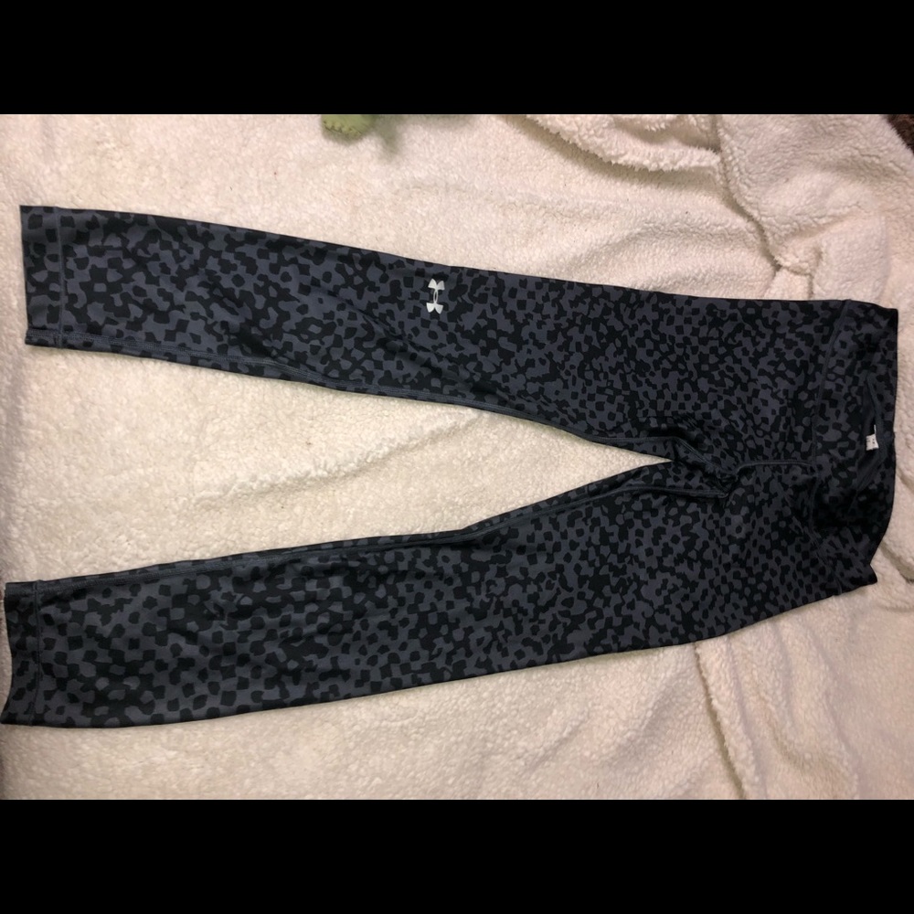 under armor leggings grey and black
